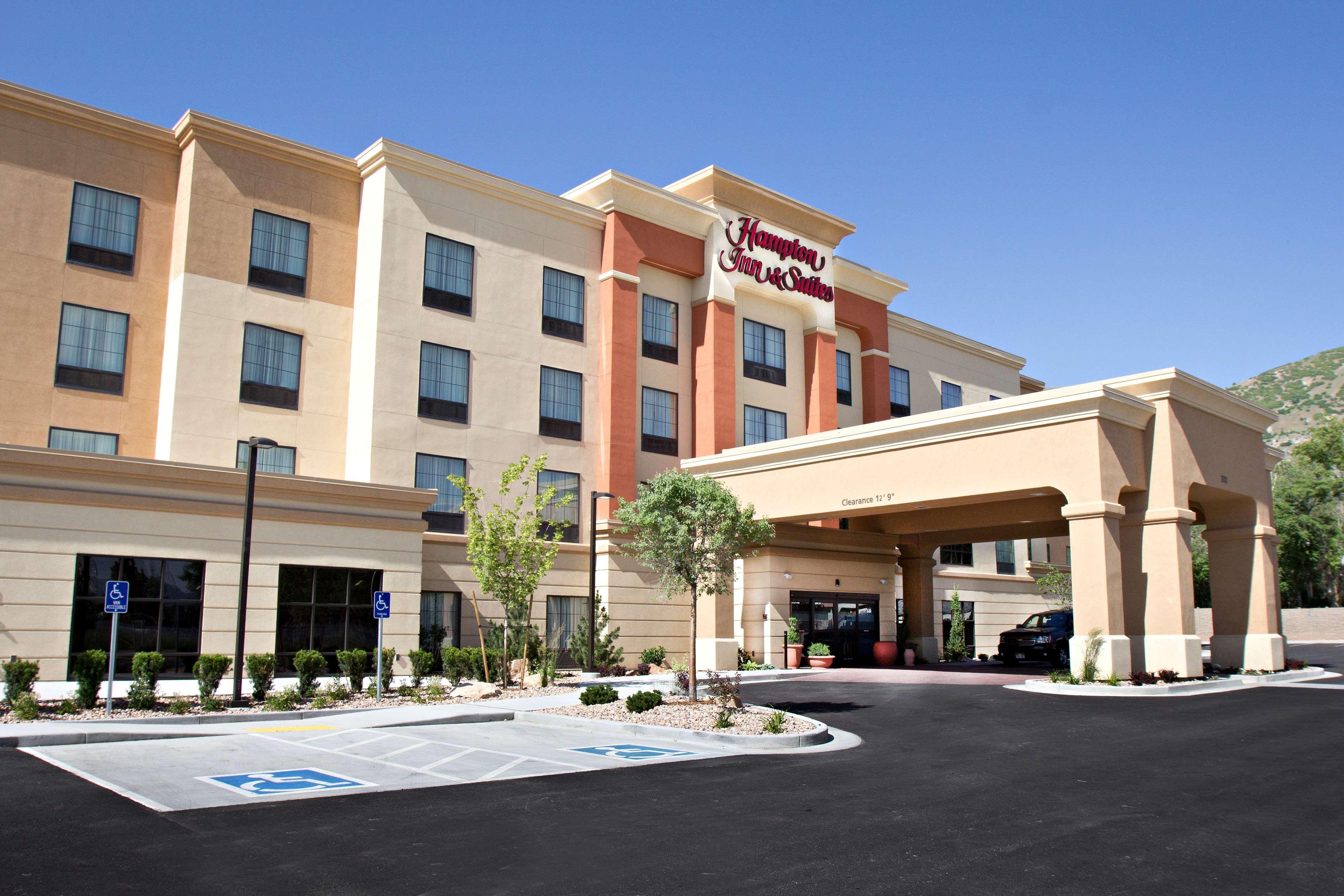 Hampton Inn & Suites Salt Lake City/Farmington Exterior photo