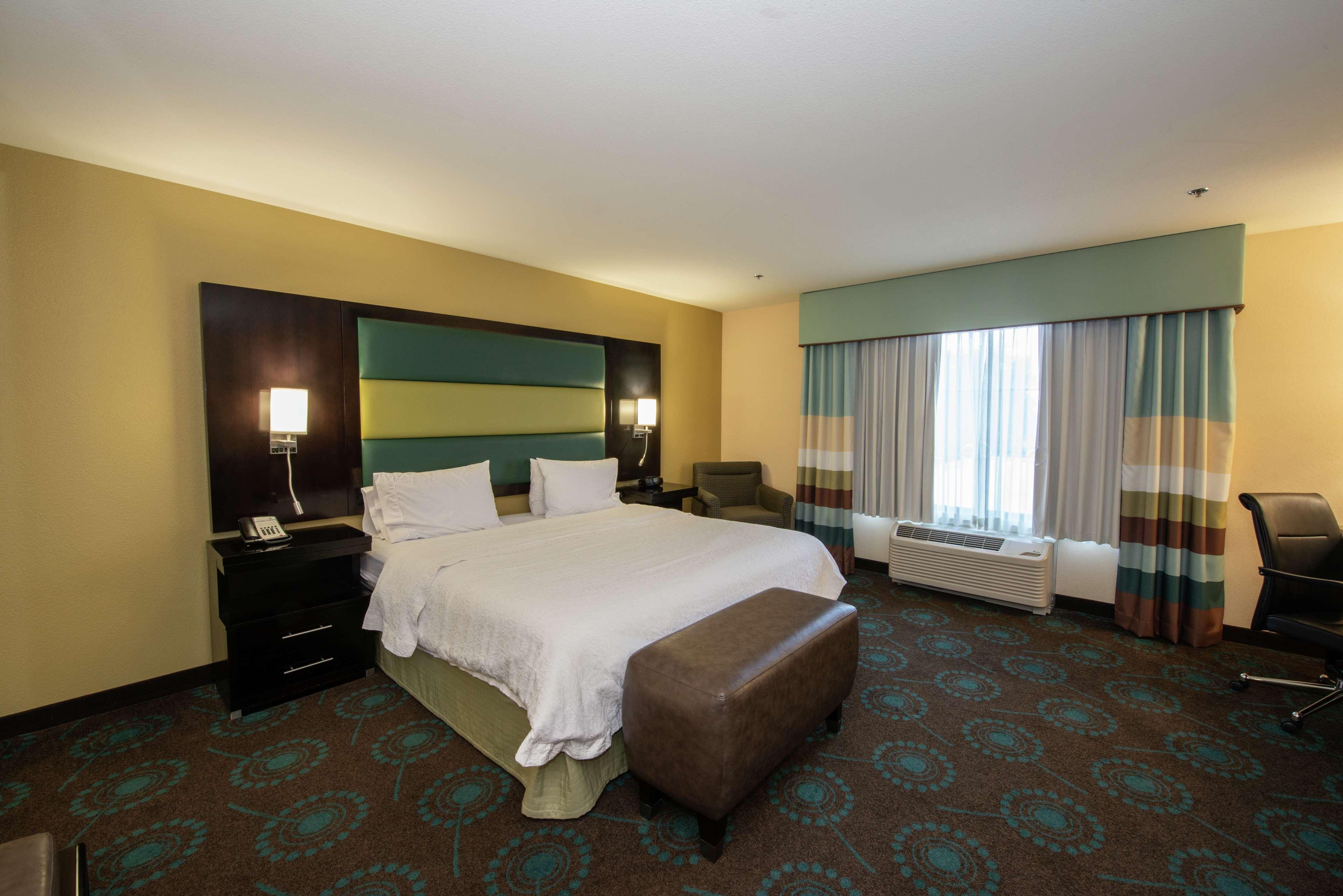 Hampton Inn & Suites Salt Lake City/Farmington Exterior photo
